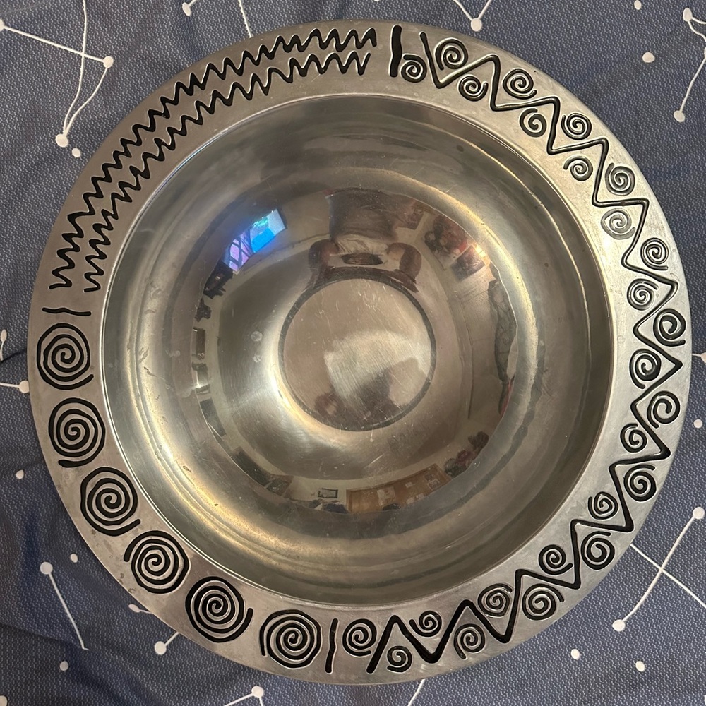 Fun and Wacky Kitchen Bowl